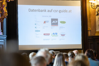 Bild 49 / 192