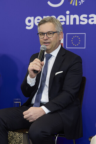 Bild 20 / 56