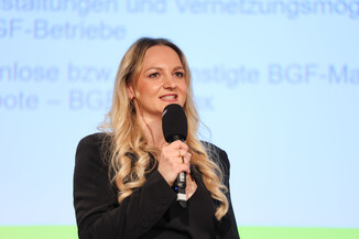 Bild 108 / 323