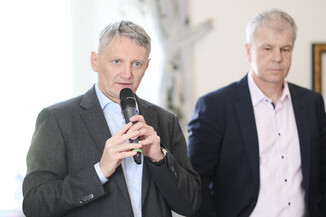 Bild 8 / 23