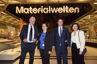 Bild 4 / 110