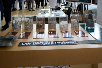 Bild 39 / 606