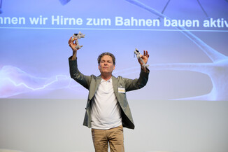 Bild 105 / 606