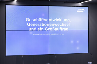 Bild 2 / 32