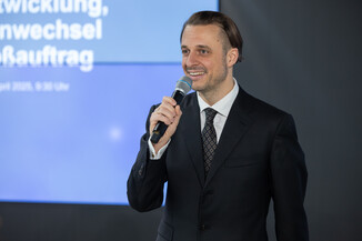 Bild 4 / 32