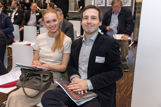 Bild 28 / 208