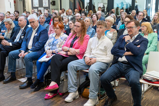 Bild 55 / 208