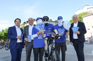 Bild 9 / 38