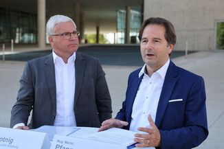 Bild 18 / 38