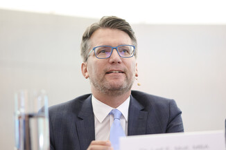Bild 11 / 27