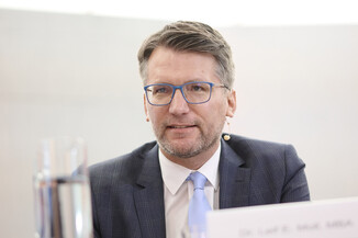 Bild 12 / 27