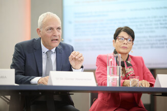 Bild 19 / 27