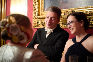 Bild 144 / 307