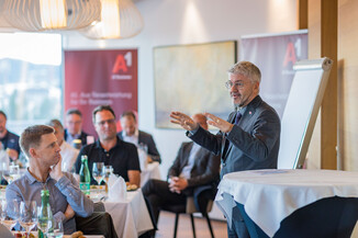 Bild 40 / 77