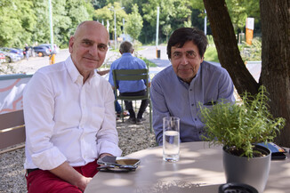 Bild 42 / 214