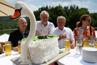 Bild 27 / 98