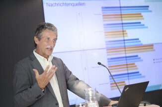 Bild 26 / 81