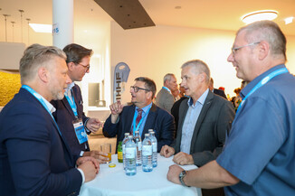 Bild 10 / 131