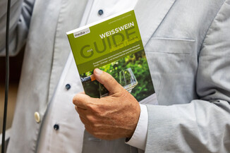 Bild 18 / 154