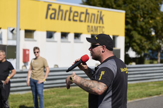 Bild 9 / 60