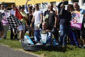 Bild 13 / 60