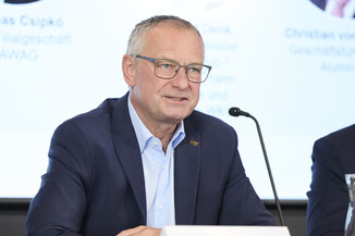 Bild 10 / 27
