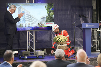 Bild 15 / 18