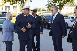 Bild 9 / 25