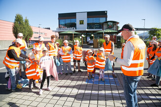 Bild 32 / 145