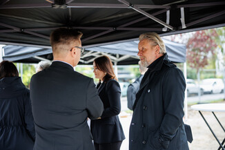 Bild 8 / 21