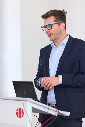 Bild 6 / 16