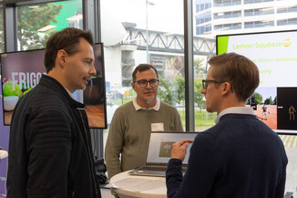Bild 13 / 103