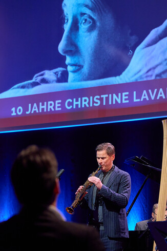 Bild 25 / 118