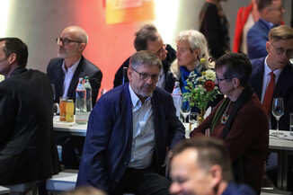 Bild 76 / 415