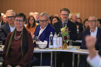 Bild 122 / 415