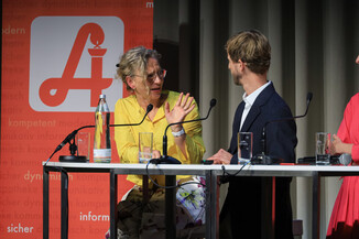 Bild 203 / 415