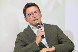 Bild 82 / 136