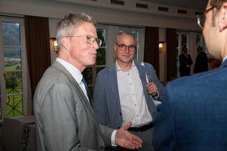 Bild 121 / 136