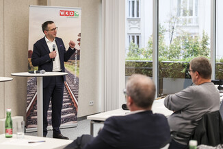 Bild 8 / 18