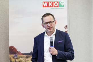 Bild 10 / 18