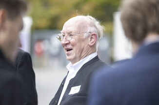 Bild 11 / 113