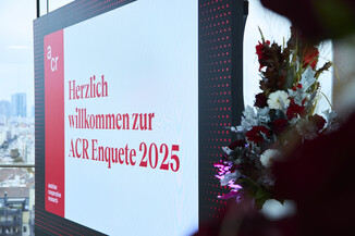 Bild 11 / 198