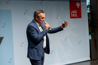Bild 77 / 135