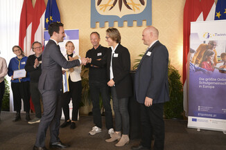 Bild 24 / 105