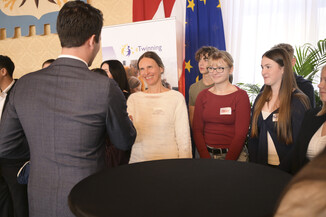 Bild 31 / 105