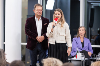 Bild 9 / 148