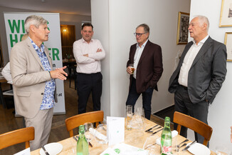 Bild 12 / 82