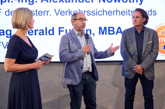 Bild 86 / 254