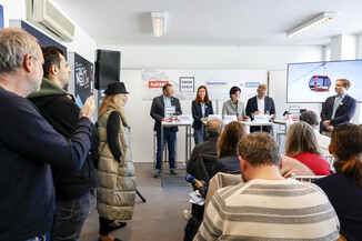 Bild 40 / 56