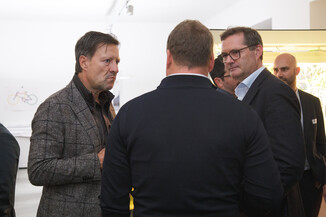 Bild 27 / 97